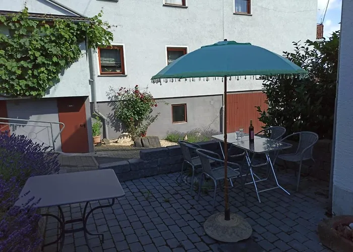 Romantische Rheingold 50 Qm Fuer 2 Bis 4 P Lägenhet